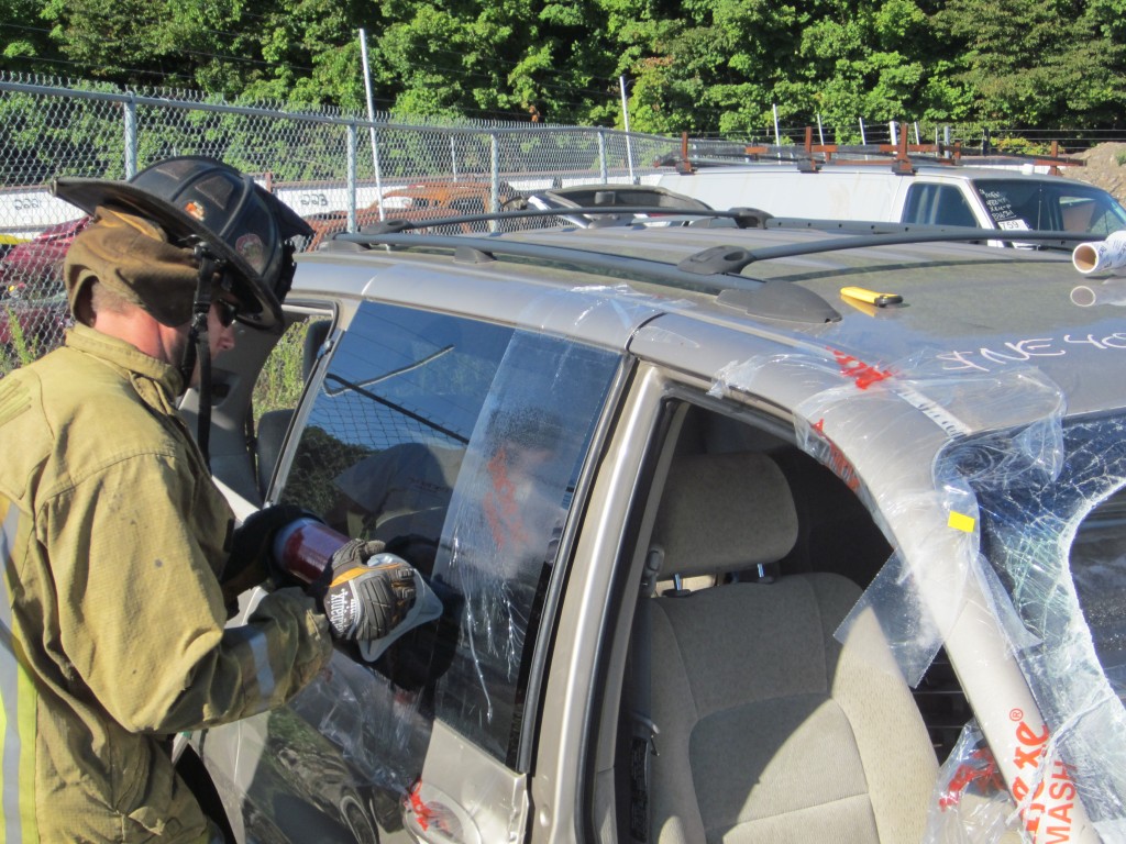 Packexe SMASH Extrication Glass Management