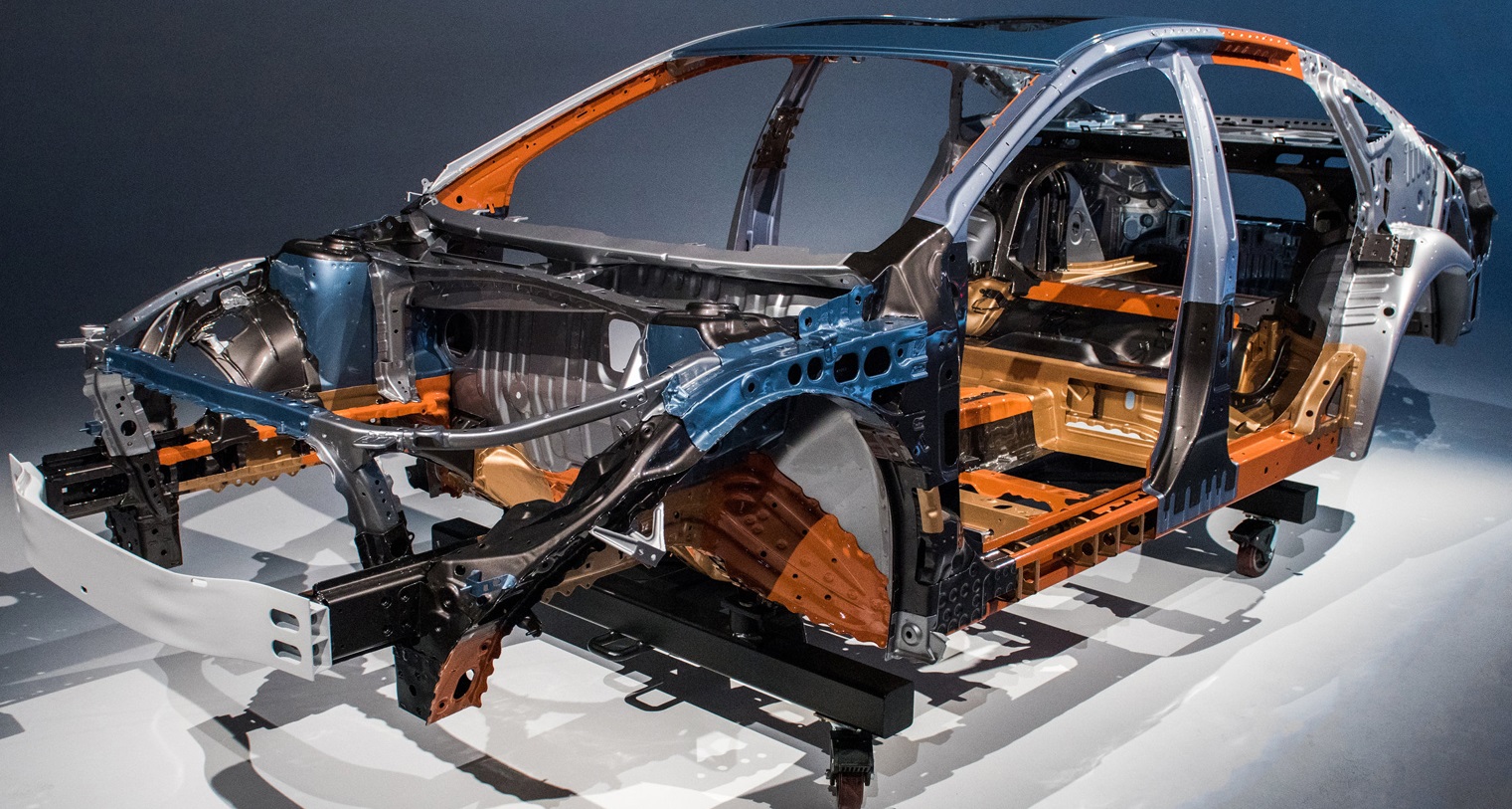 2017-Buick-Lacrosse-body-frame-rescue